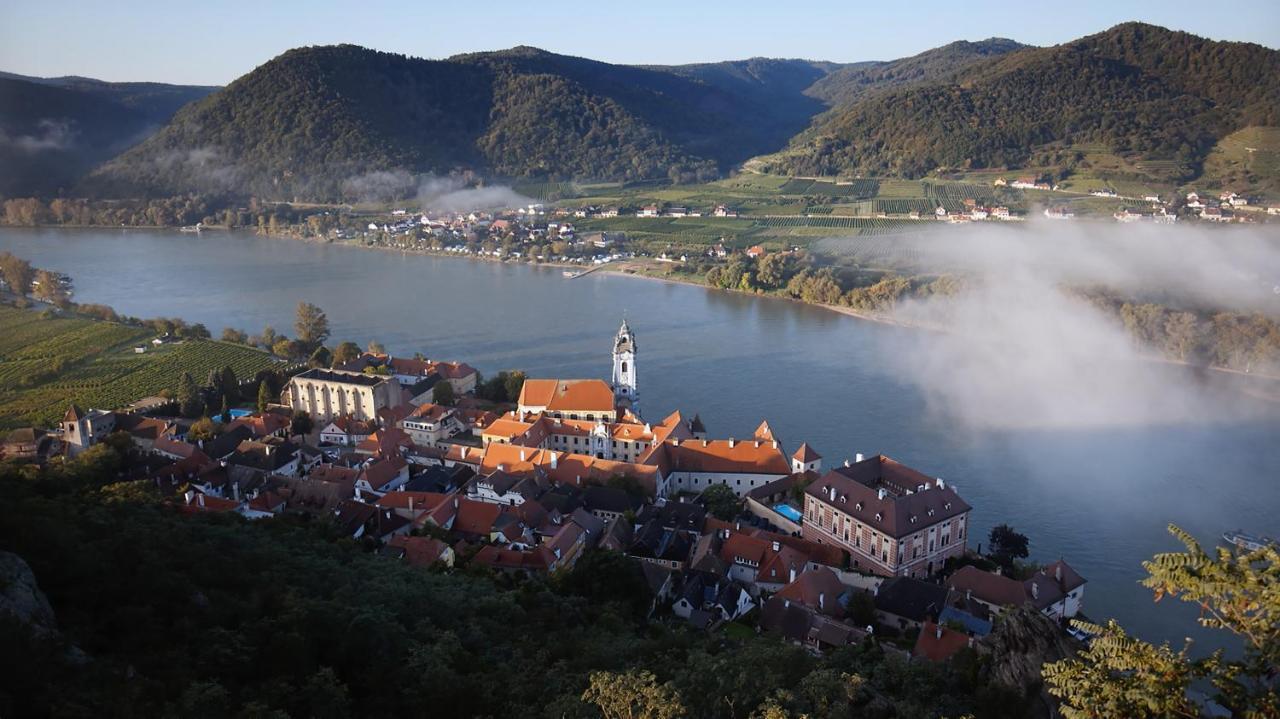 Hotel Schloss Durnstein Exterior photo